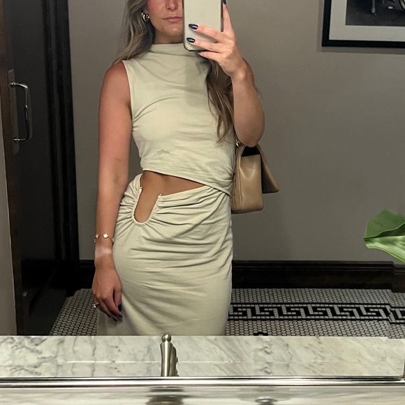 beige 100% cotton drop waist dress - Picture 1 of 6